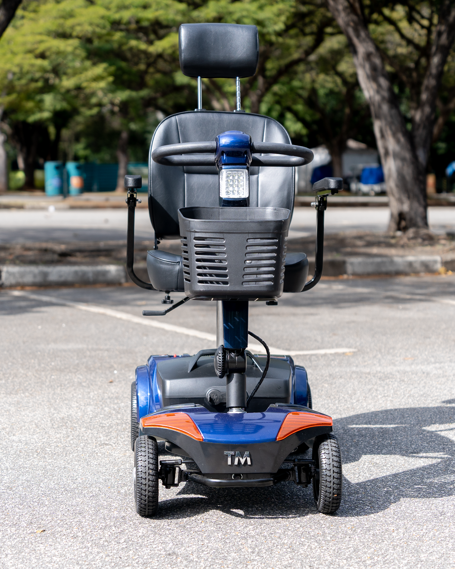 Scooter Electrico para Movilidad Therarover Pro Azul (TheraRover Electric Scooter Pro Blue) - Imagen 2
